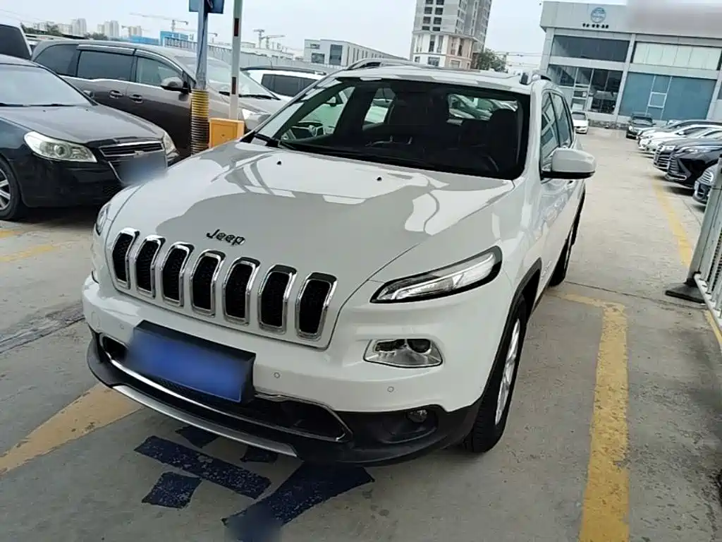 Jeep Cherokee 2016