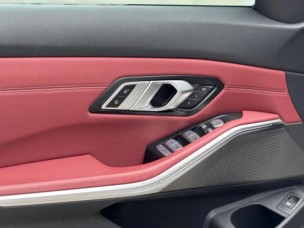 BMW 3 Series 2023 — фото 13
