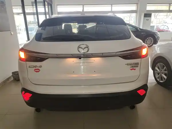 Mazda CX-4 2018