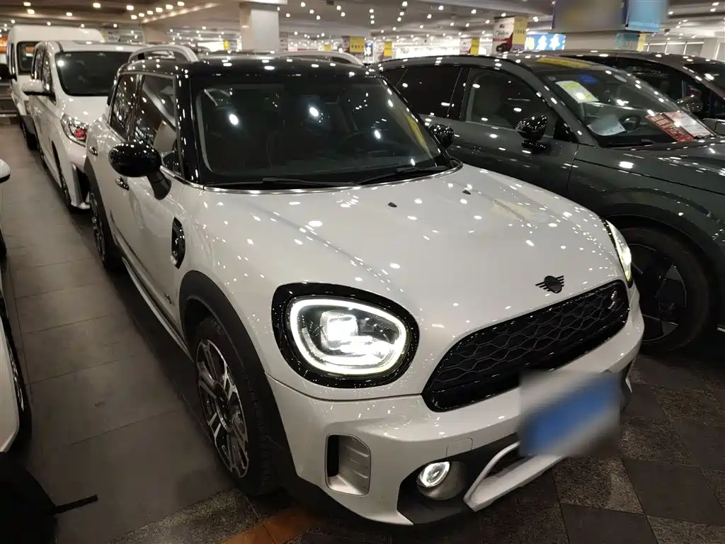 MINI Countryman 2022 — фото 22