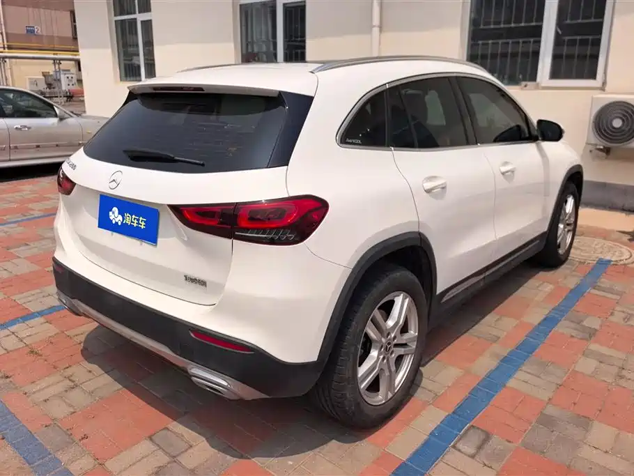 Mercedes-Benz GLA 2022
