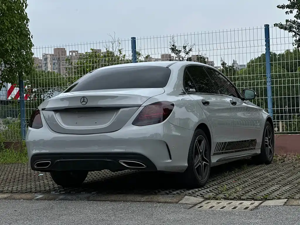 Mercedes-Benz C-Class 2019 — фото 22