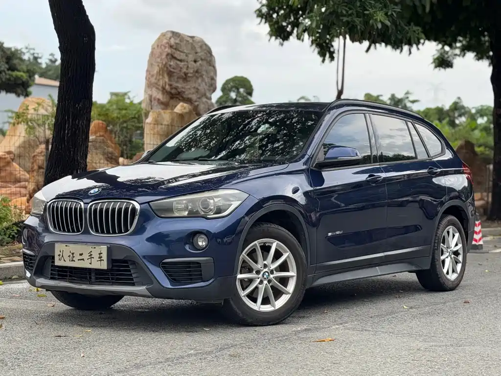 BMW X1 2016 — фото 1