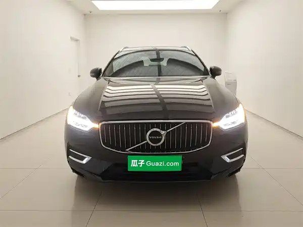 Volvo XC60 2021