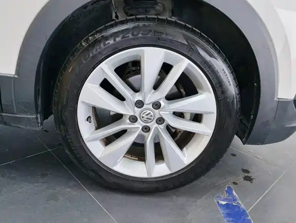 Volkswagen T-Cross 2020