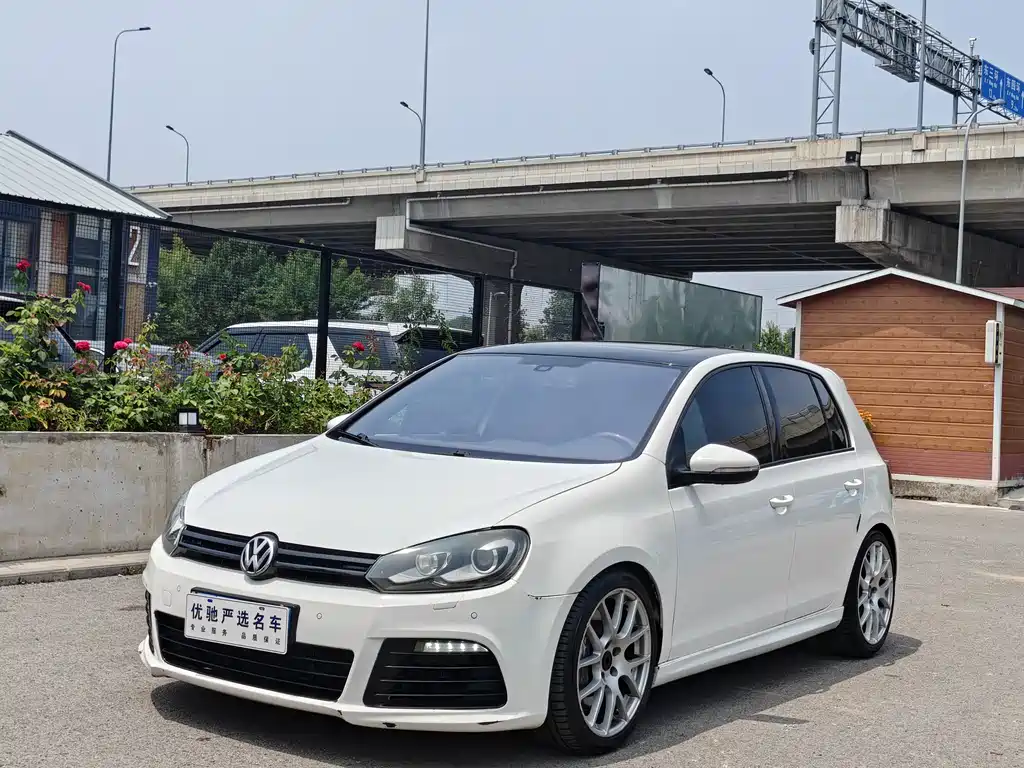 Volkswagen Golf GTI 2012