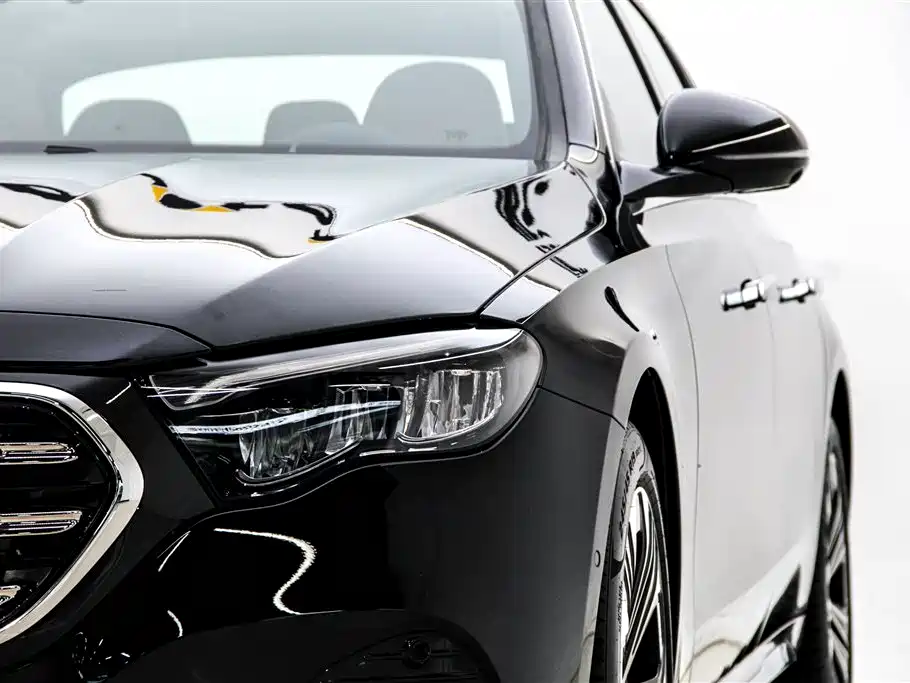 Mercedes-Benz E-Class 2026 — фото 10