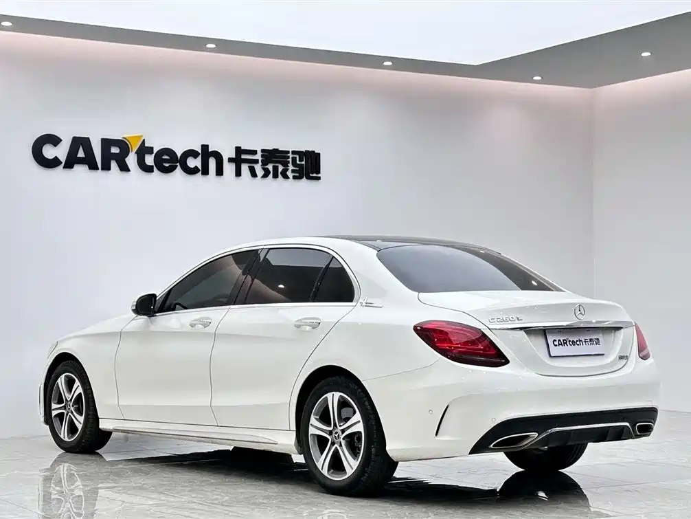 Mercedes-Benz C-Class 2020 — фото 3