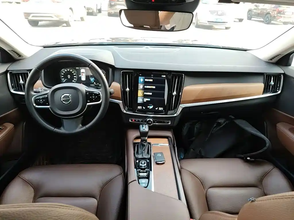 Volvo S90 2020 — фото 10