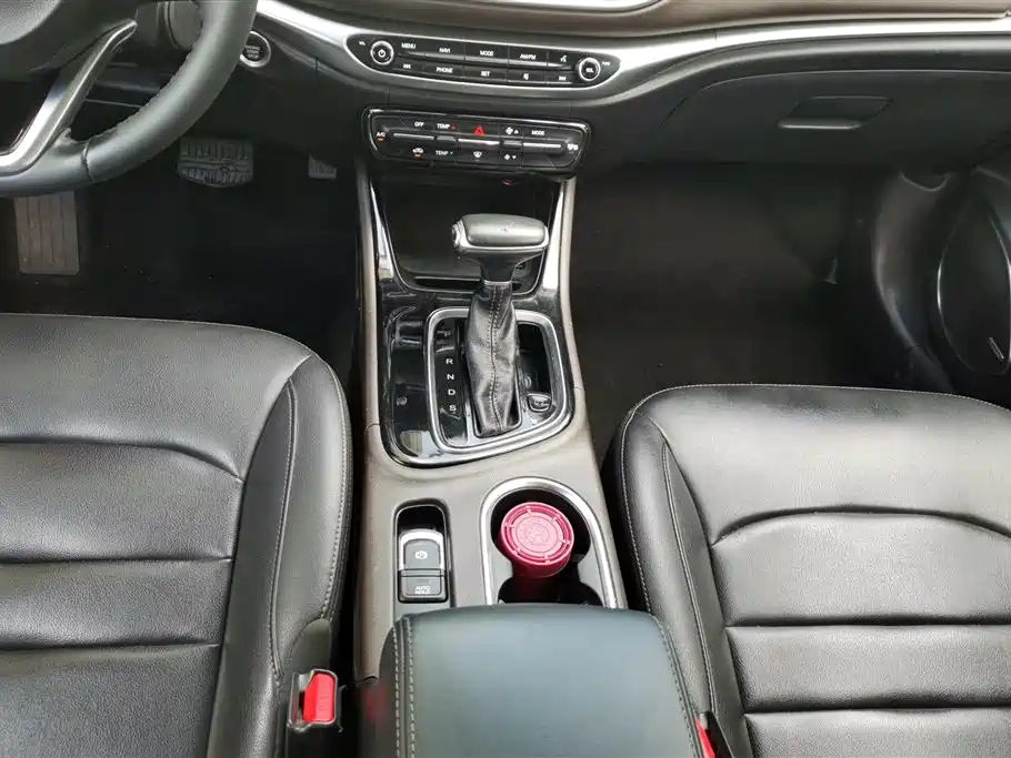 GAC Motor Trumpchi GA4 2018 — фото 16