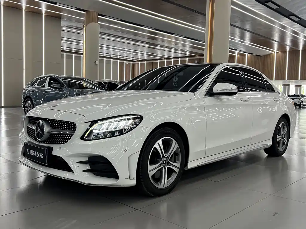 Mercedes-Benz C-Class 2019 — фото 1