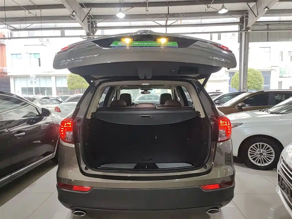 Buick Envision Plus 2018 — фото 15