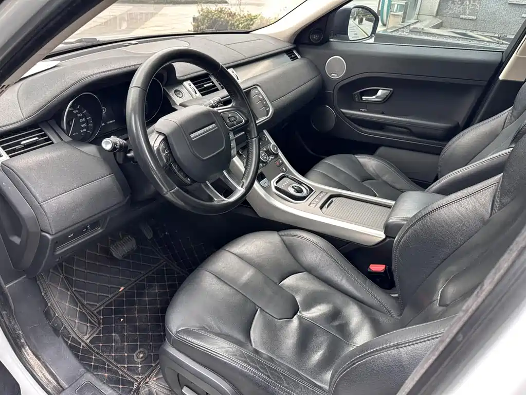 Land Rover Evoque 2015 — фото 7