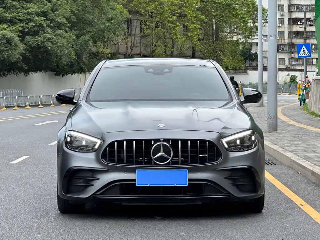 Mercedes-Benz E-Class AMG 2023 — фото 2