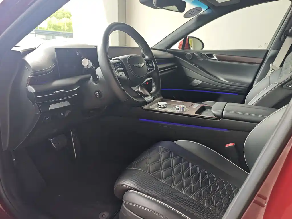 Genesis G80 2024