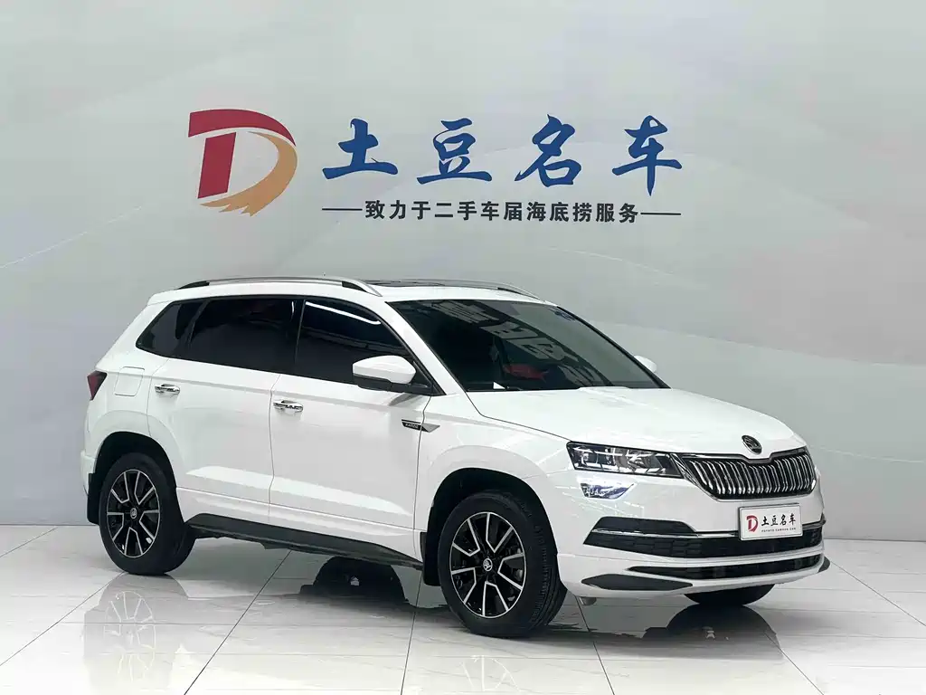 Skoda Karoq 2023 — фото 3