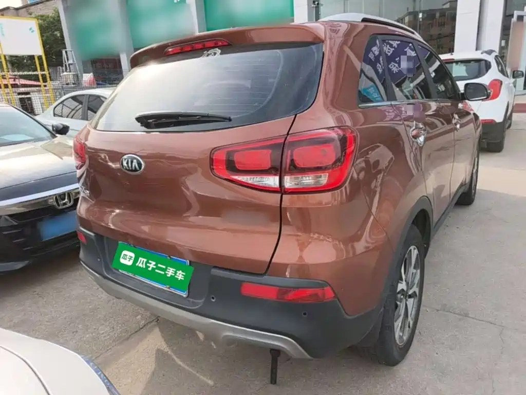 Kia KX3 2016 — фото 7