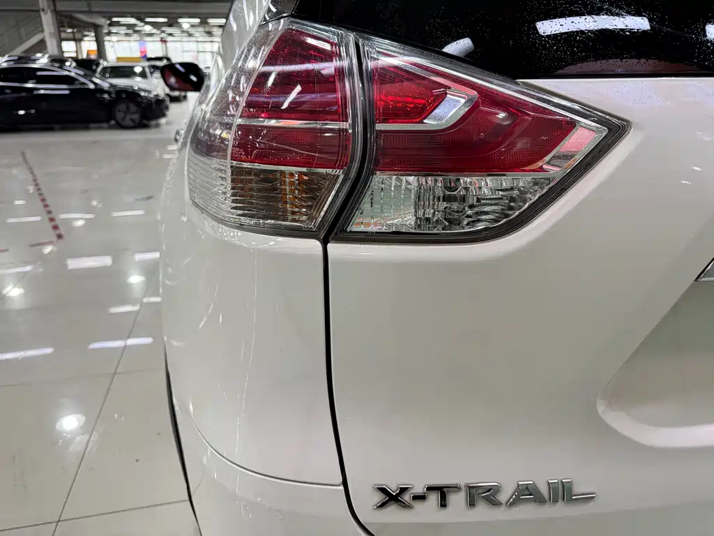 Nissan X-Trail 2016 — фото 22