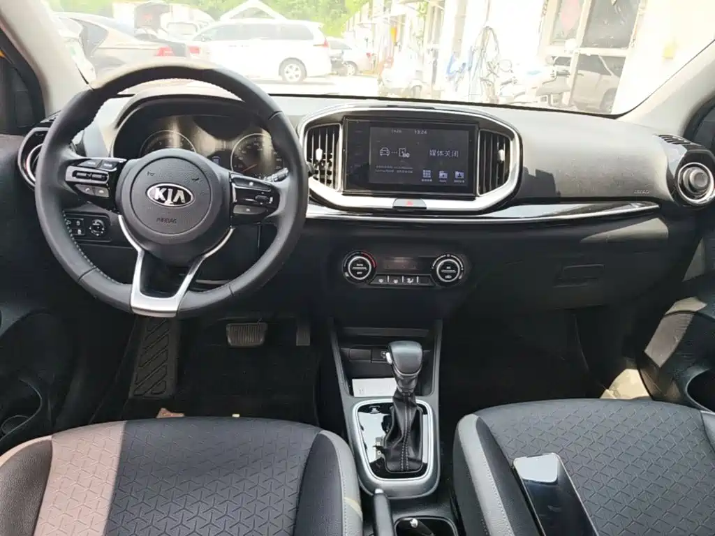 Kia KX1 2019 — фото 10