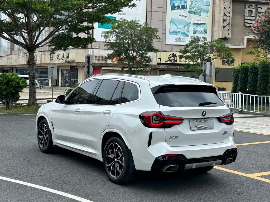 BMW X3 2022 — фото 8