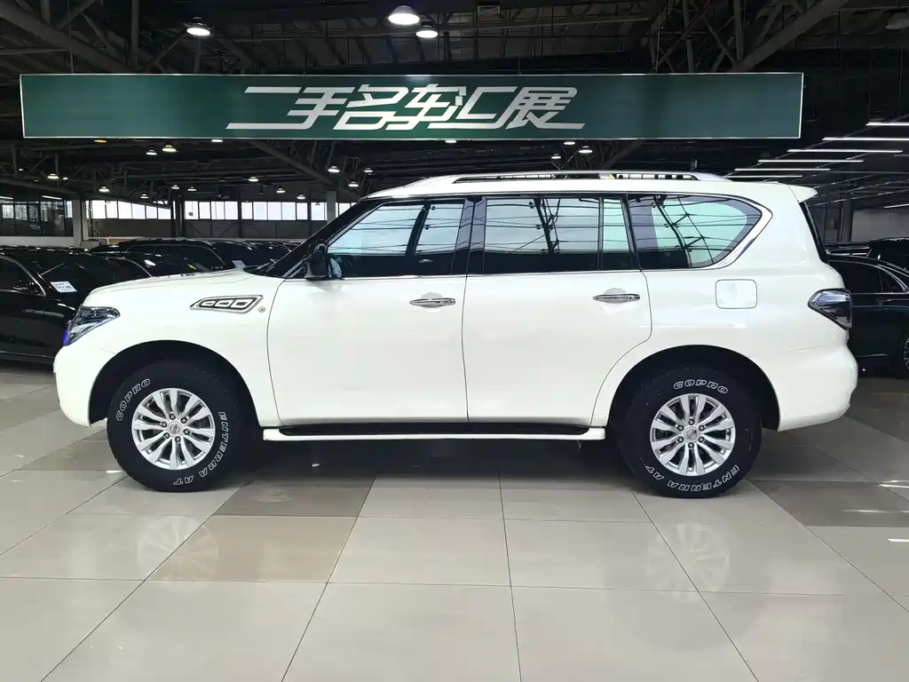 Nissan Patrol 2018 — фото 13