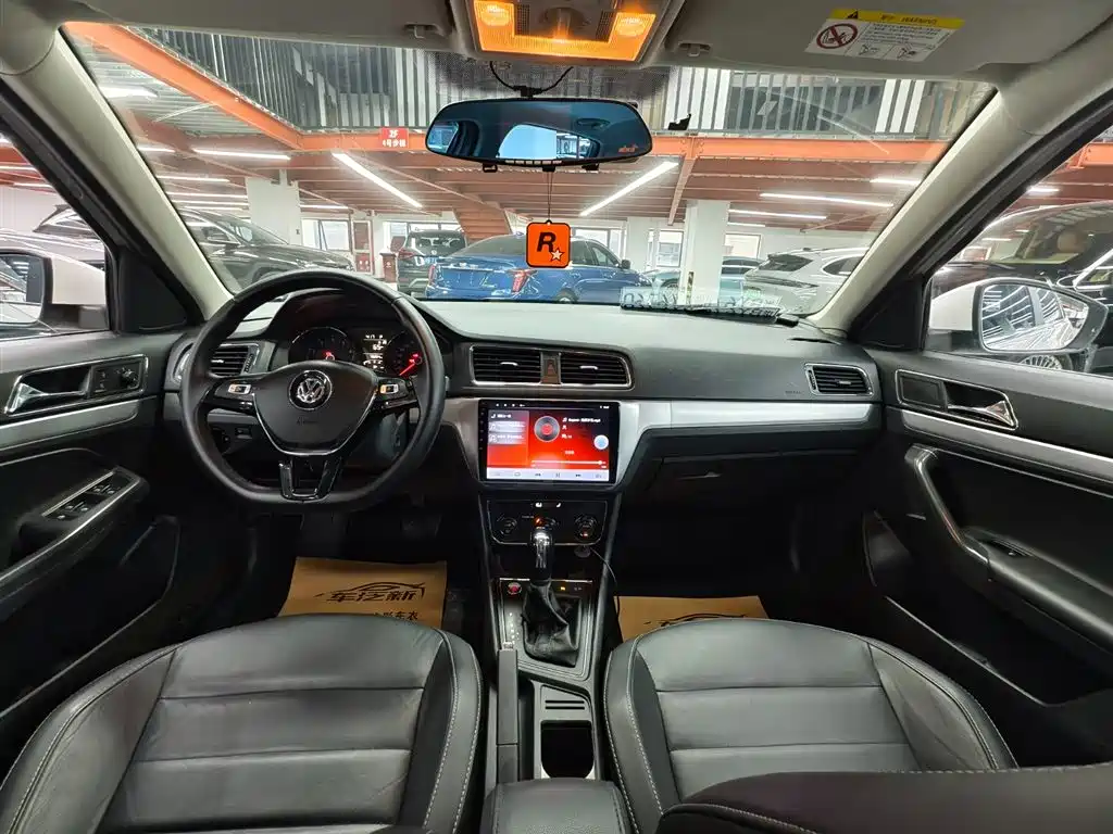 Volkswagen Gran Lavida 2018