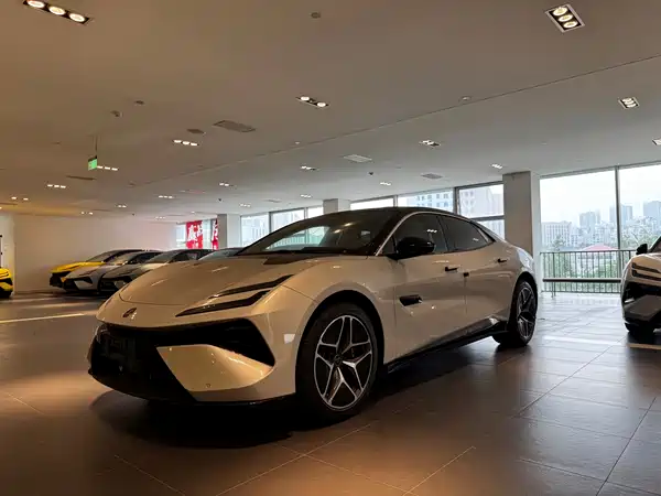 Lotus EMEYA 2026