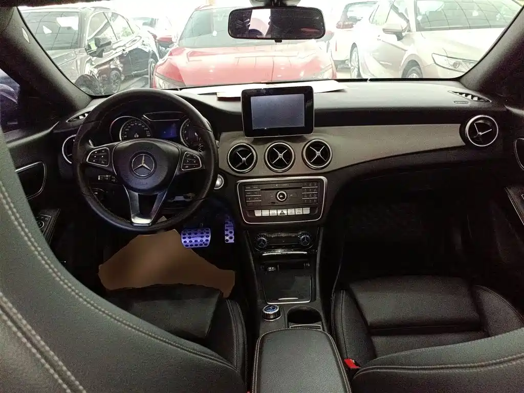 Mercedes-Benz CLA 2016 — фото 10
