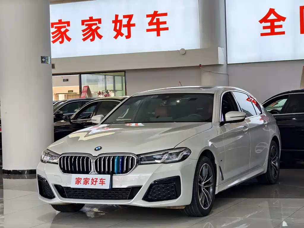 BMW 5 Series 2022