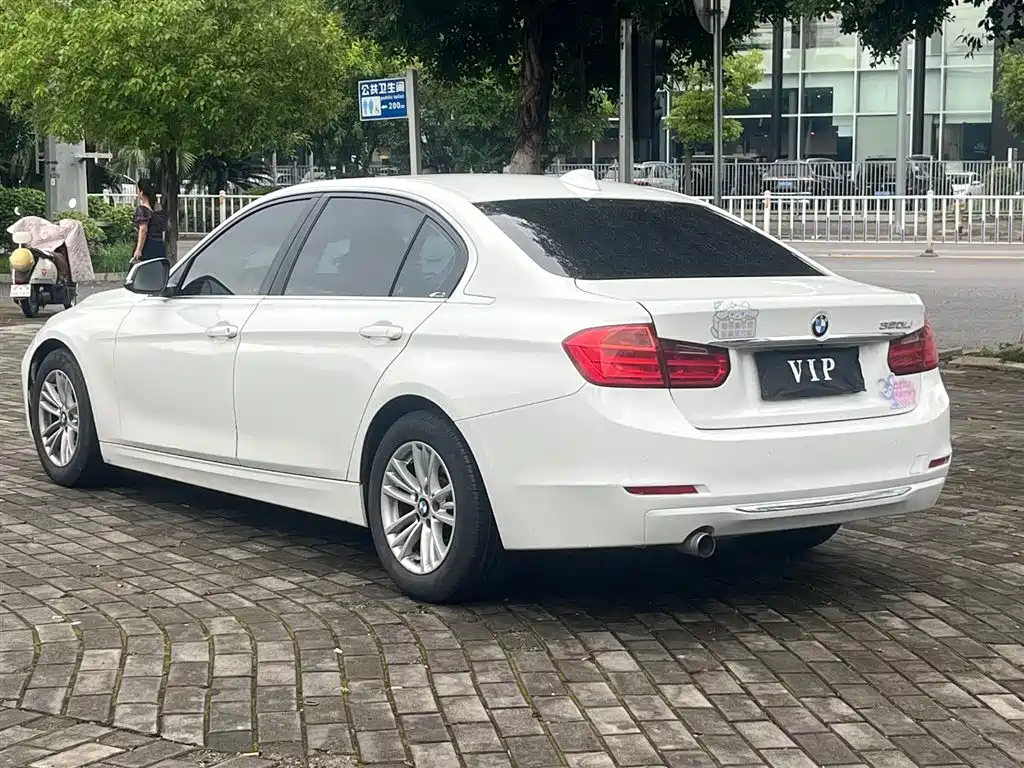 BMW 3 Series 2015 — фото 9
