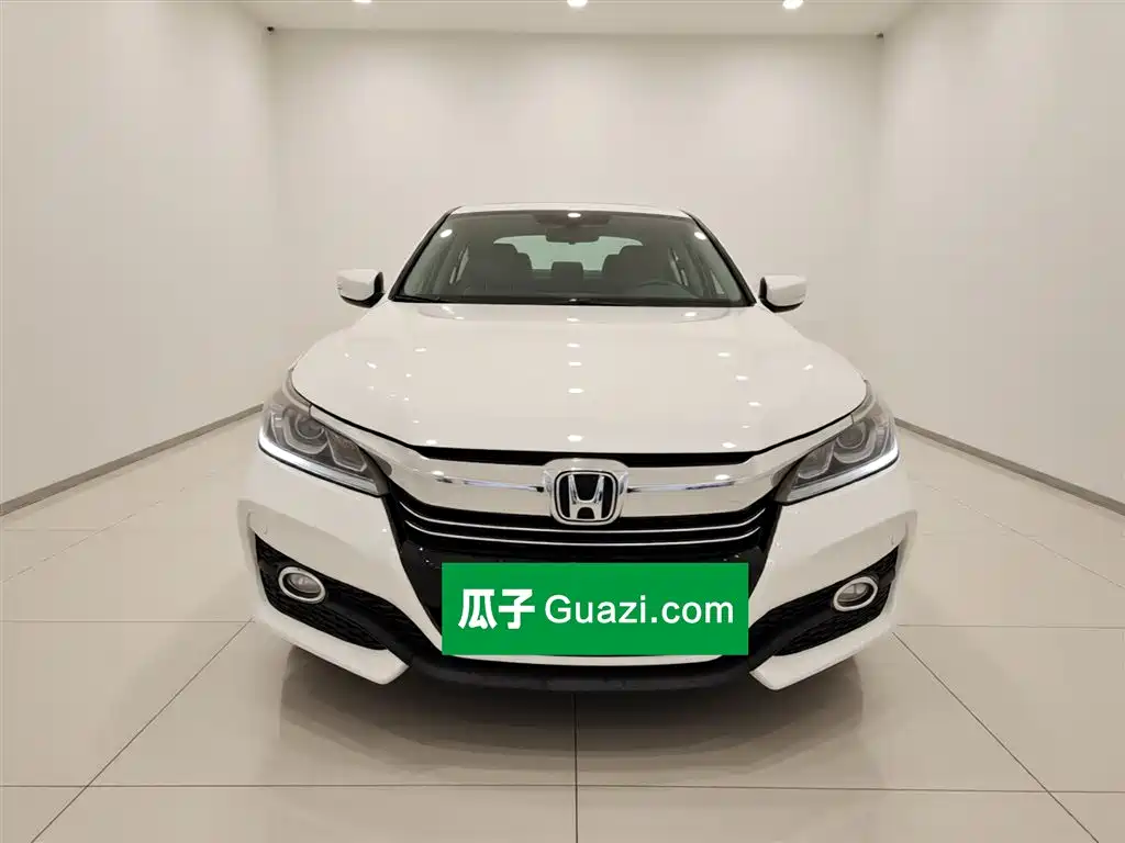 Honda Accord 2017 — фото 3