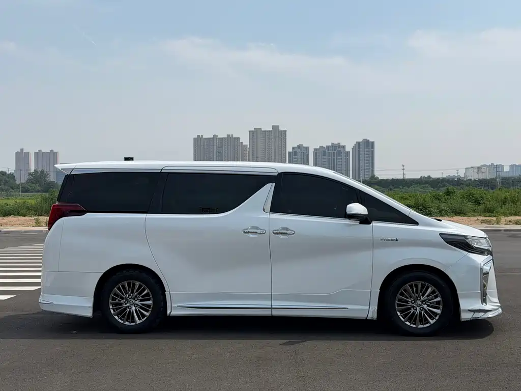 Toyota Alphard 2019