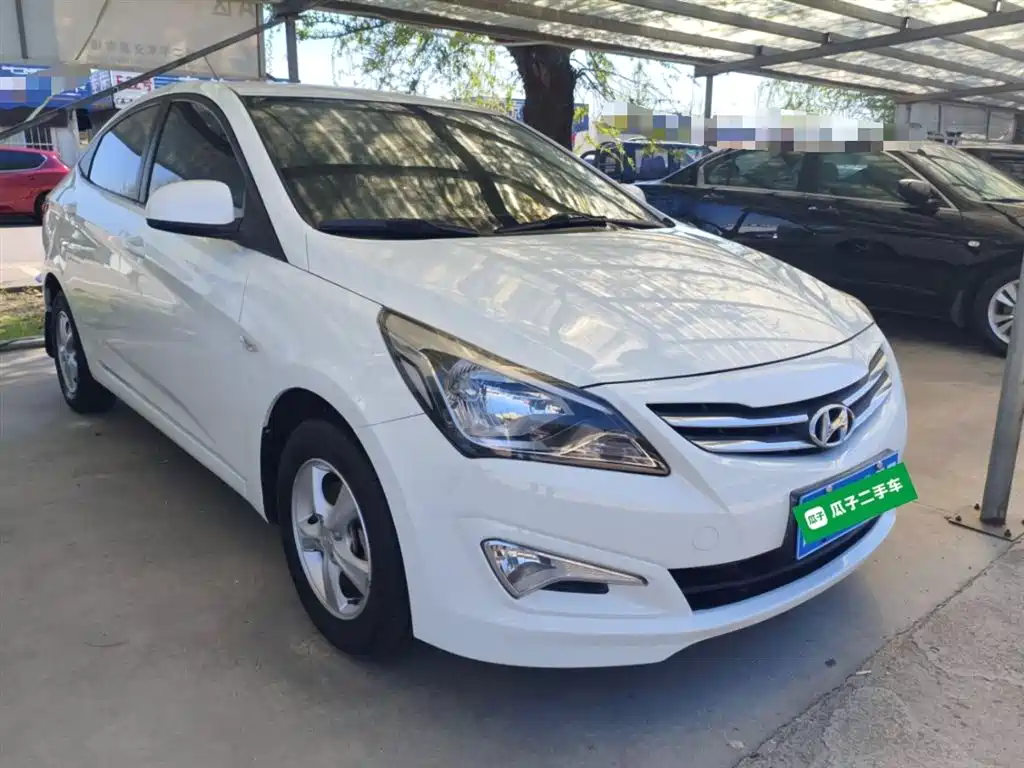 Hyundai Verna 2016 — фото 4