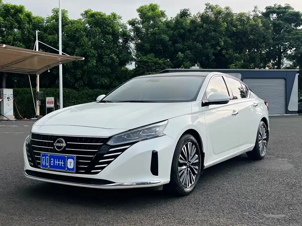 Nissan Teana 2025