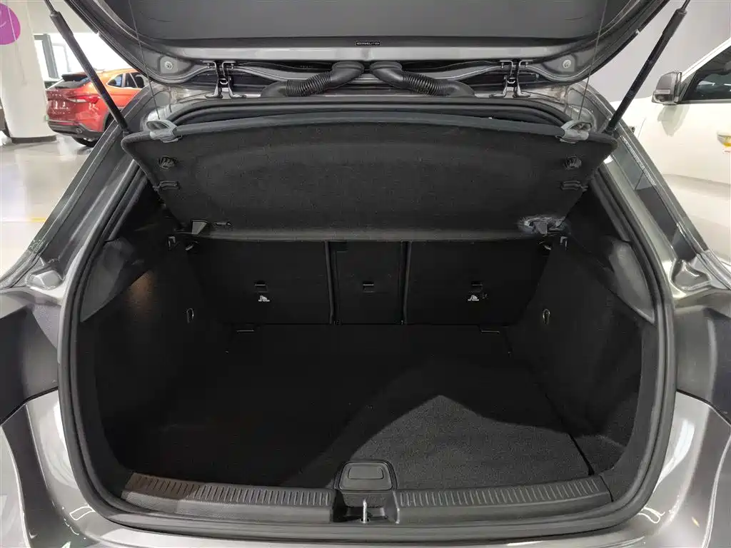 Mercedes-Benz A-Class 2020 — фото 15