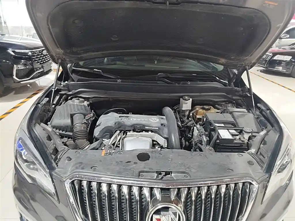 Buick Envision Plus 2017 — фото 20