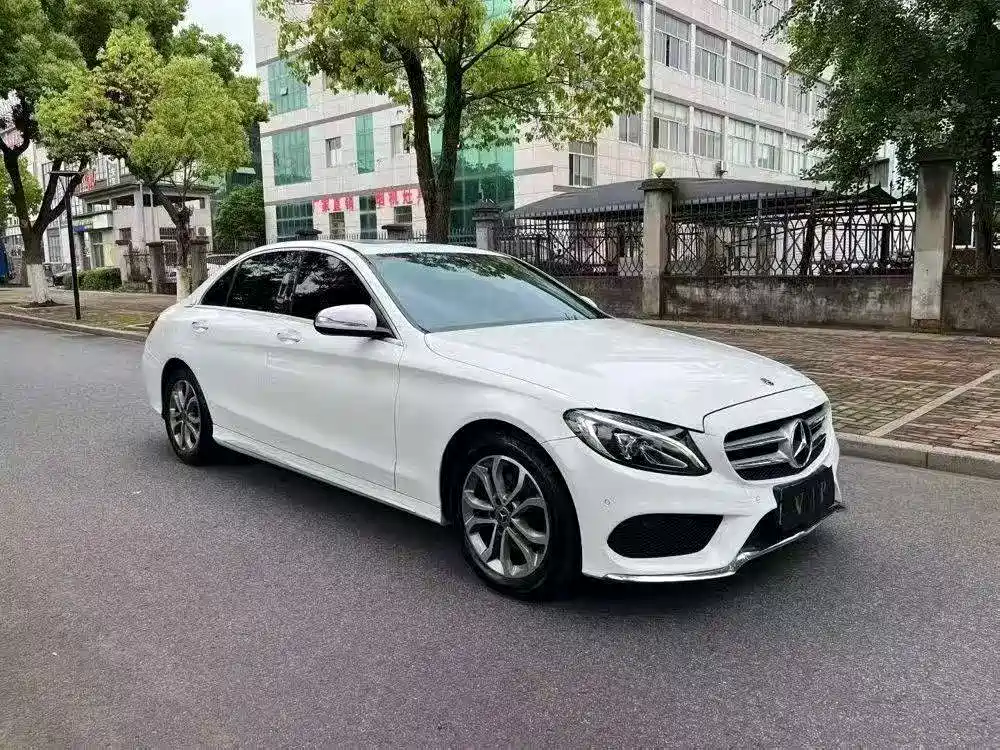 Mercedes-Benz C-Class 2018