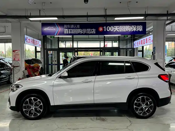 BMW X1 2021