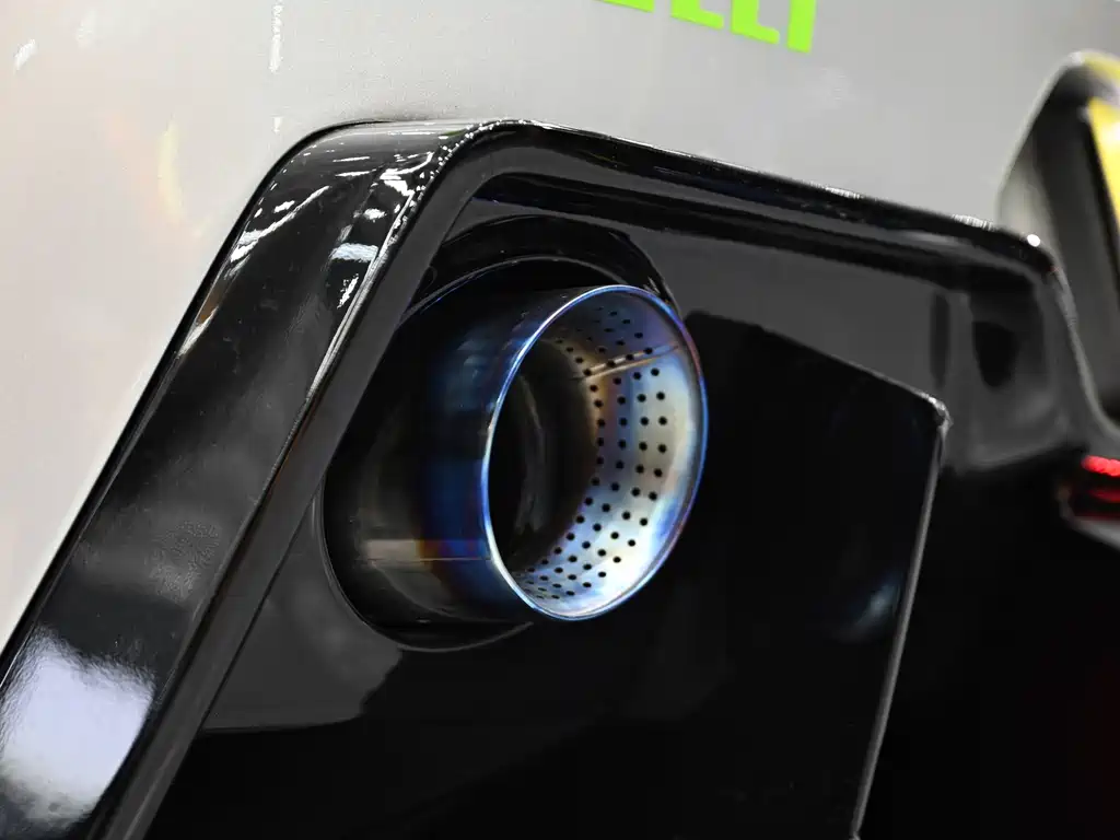 Mercedes-Benz AMG GT 2021 — фото 19