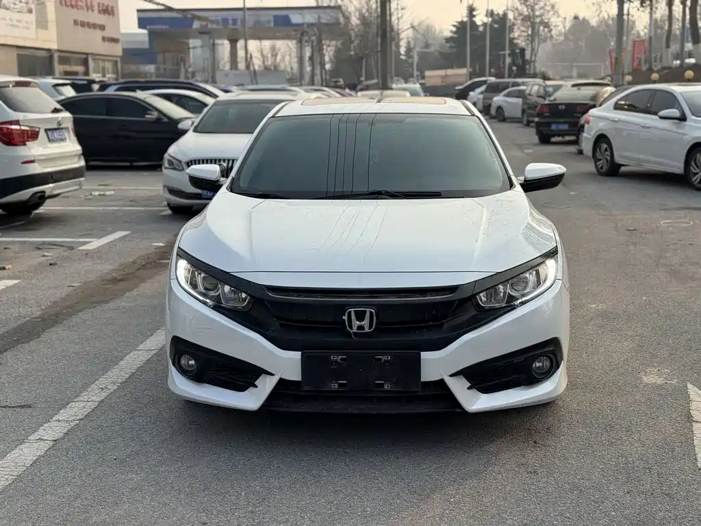 Honda Civic 2019 — фото 2