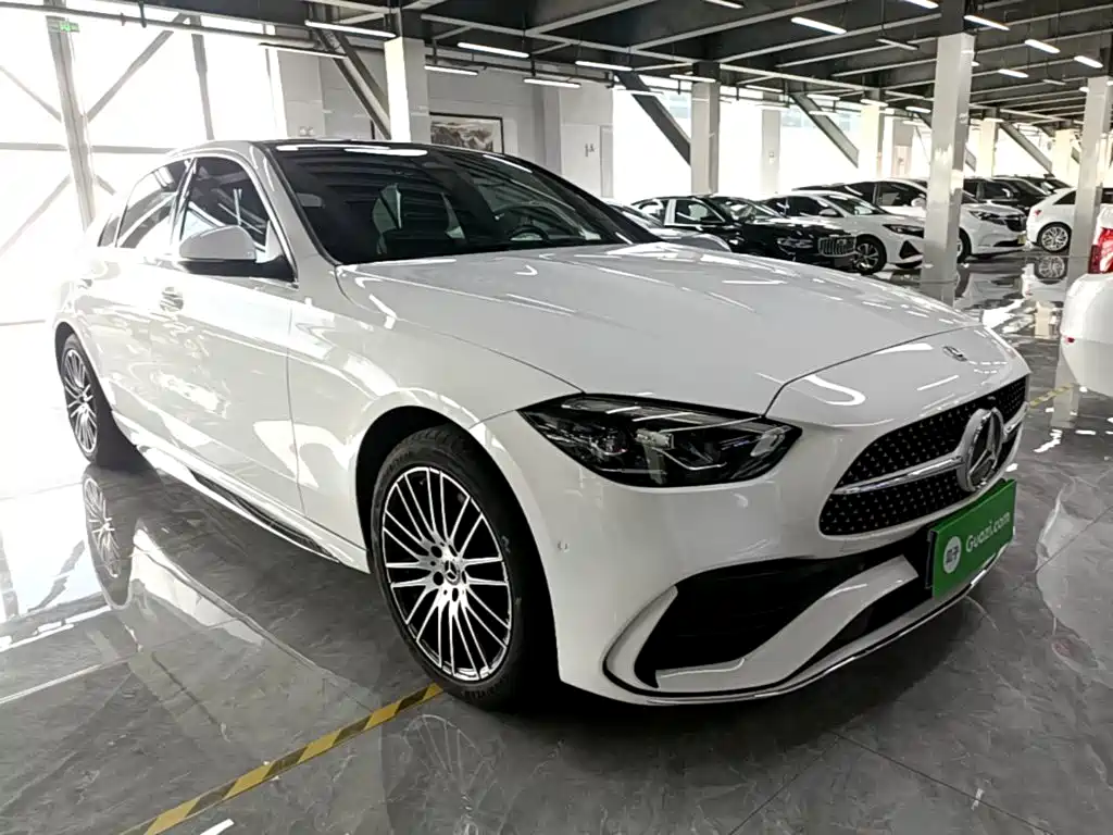 Mercedes-Benz C-Class 2022