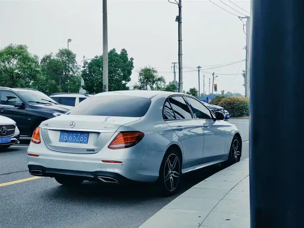 Mercedes-Benz E-Class 2018