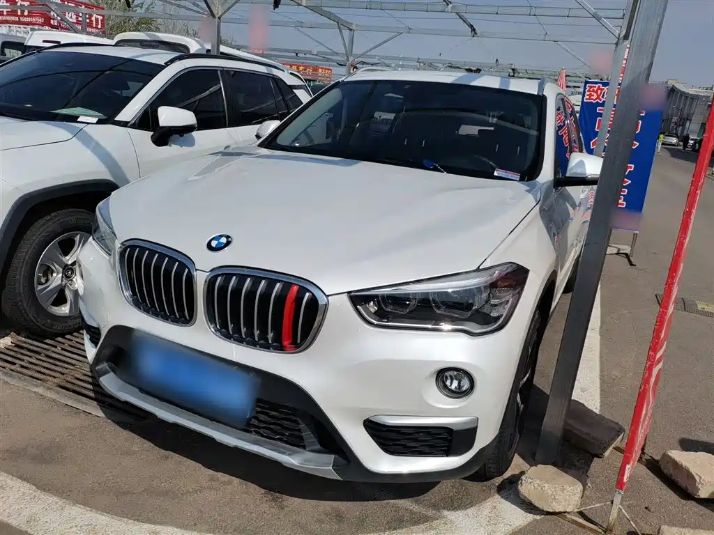 BMW X1 2018 — фото 2