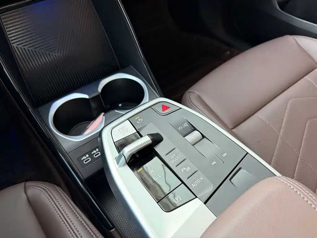 BMW X1 2025 — фото 12