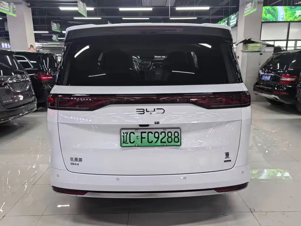 BYD Xia 2025