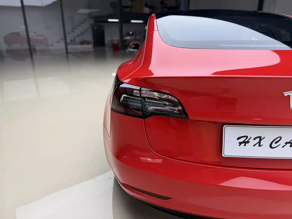 Tesla Model 3 2019 — фото 10
