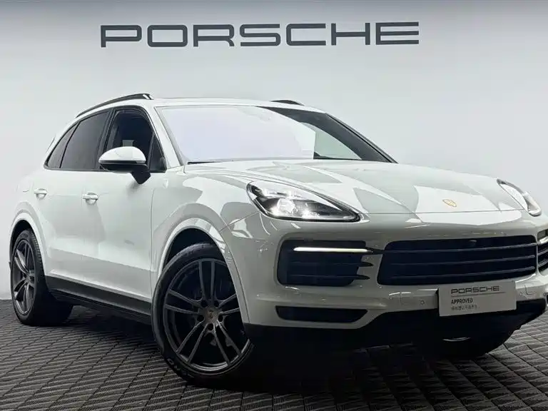 Porsche Cayenne 2023
