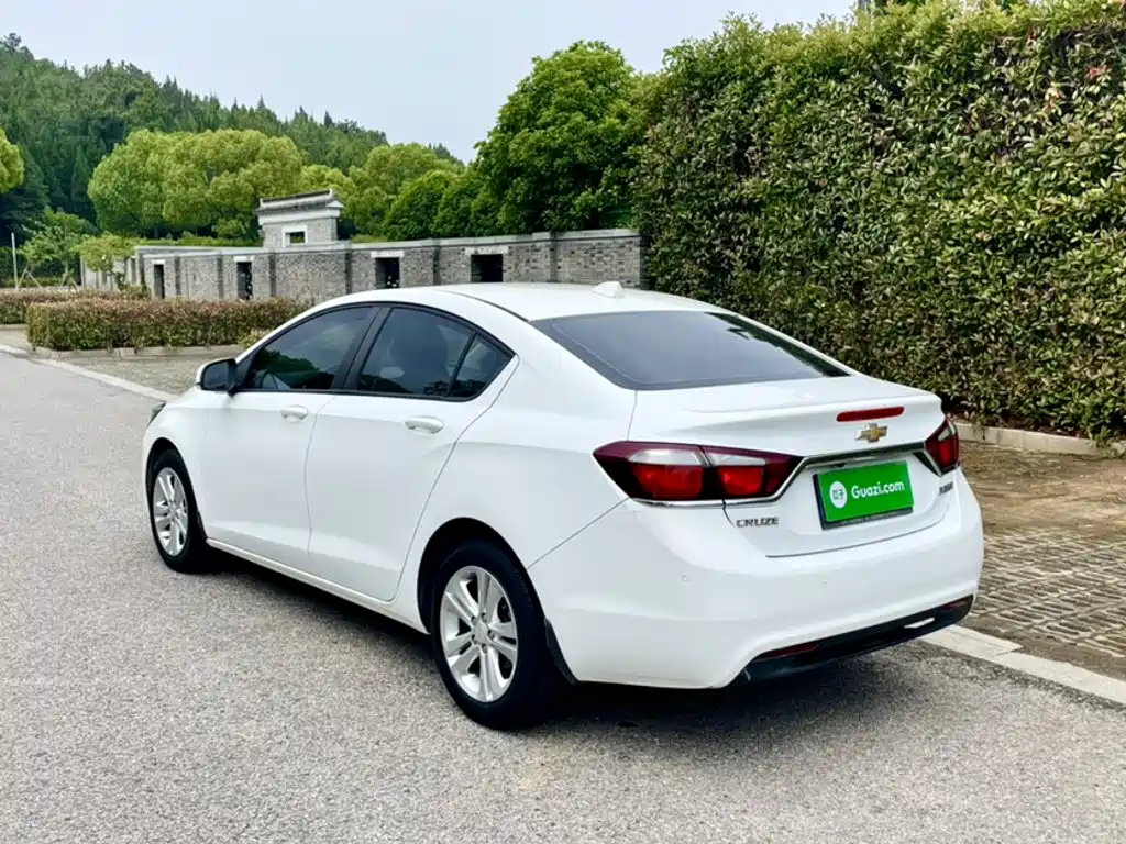 Chevrolet Cruze 2015 — фото 17