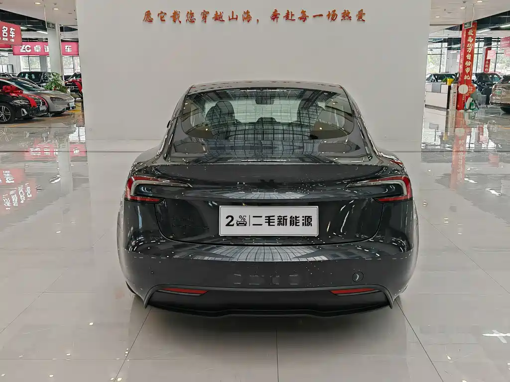 Tesla Model 3 2026