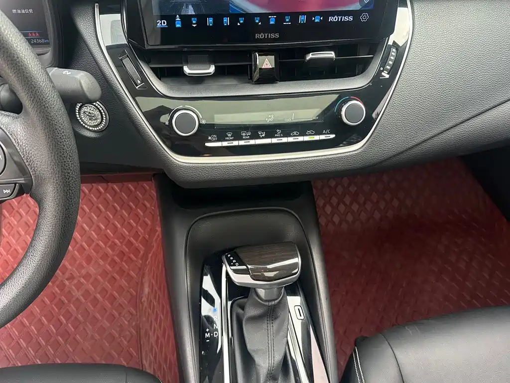 Toyota Corolla 2022 — фото 13